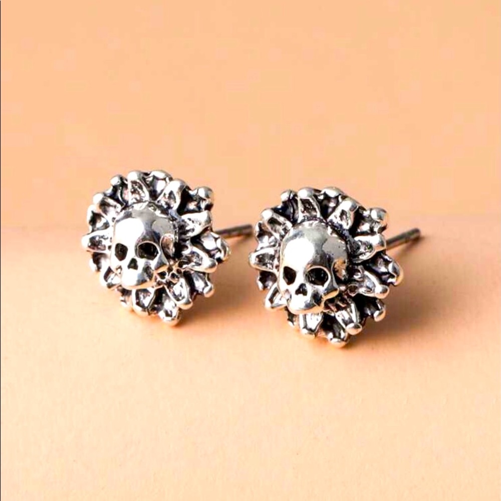Unisex Skull Earrings